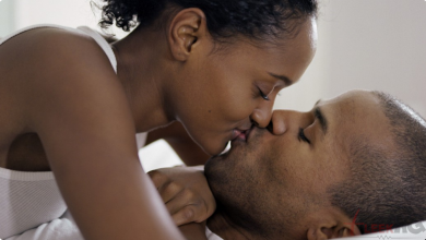 black couple kiss